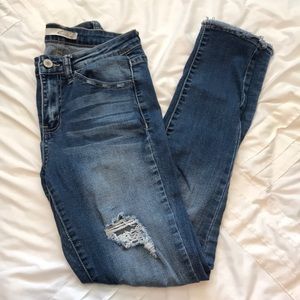 KanCan Ripped jeans